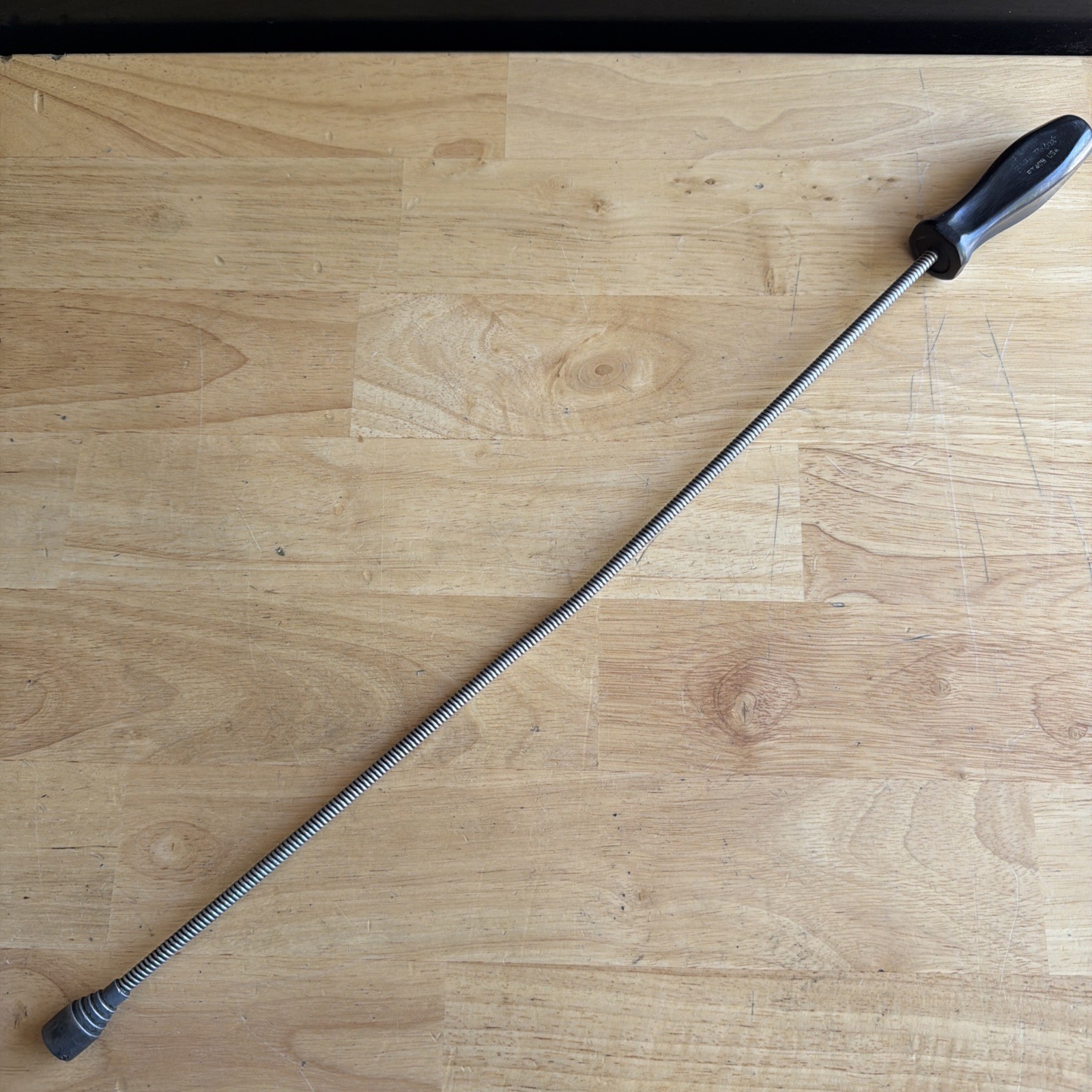 Blue Point 21″ Long Flexible Magnetic Pick Up Tool Black Hard Handle PT40B USA