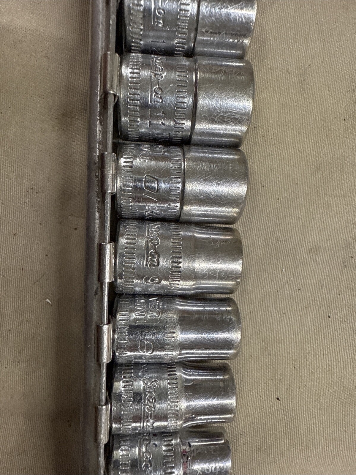 SNAP ON 12 PC 112TMMY 1/4″ SHALLOW METRIC 6 PT SOCKET SET 4MM – 14MM
