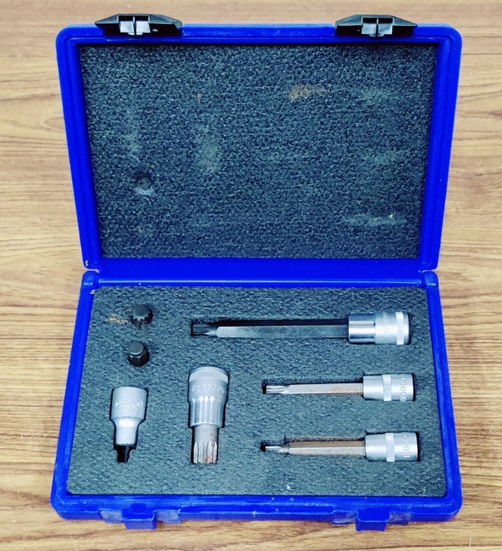 (147669) AST VW/Audi/Porsche 6300 Socket And Bit Set *Pre Owned*