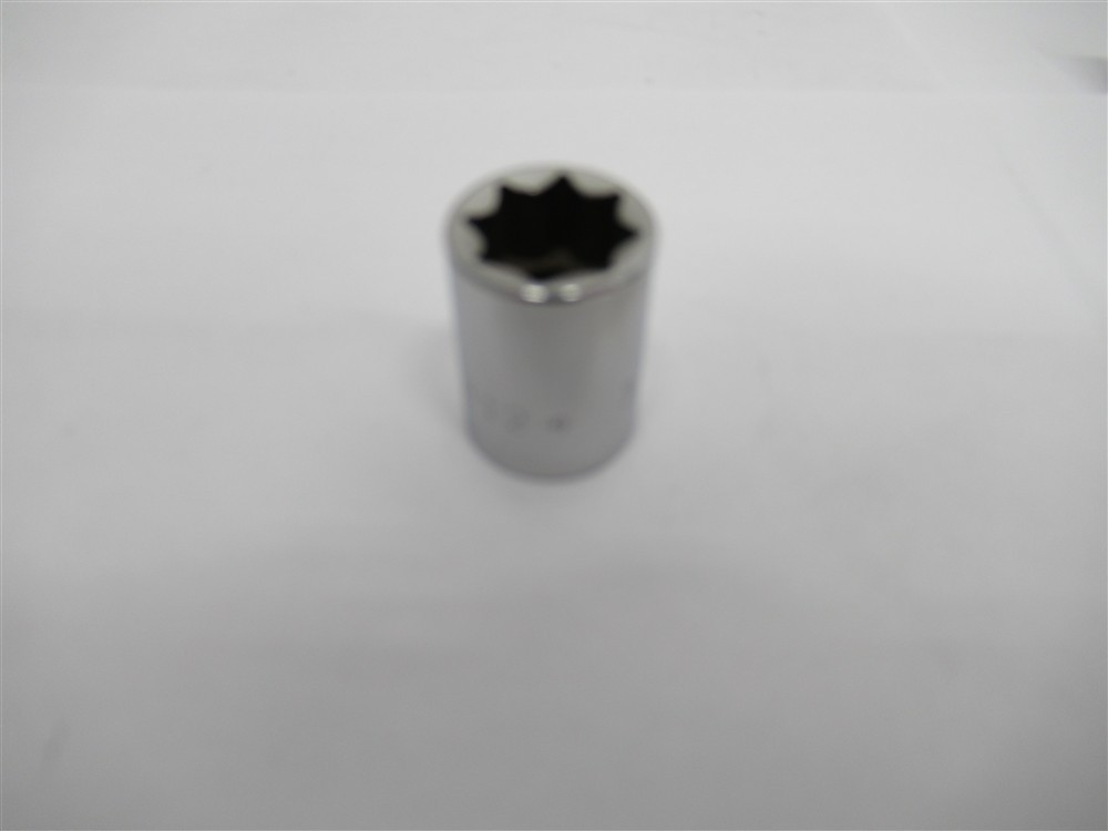 Williams M-812 , 1/4″ Drive» , 8 Pt , 3/8″ Shallow Socket