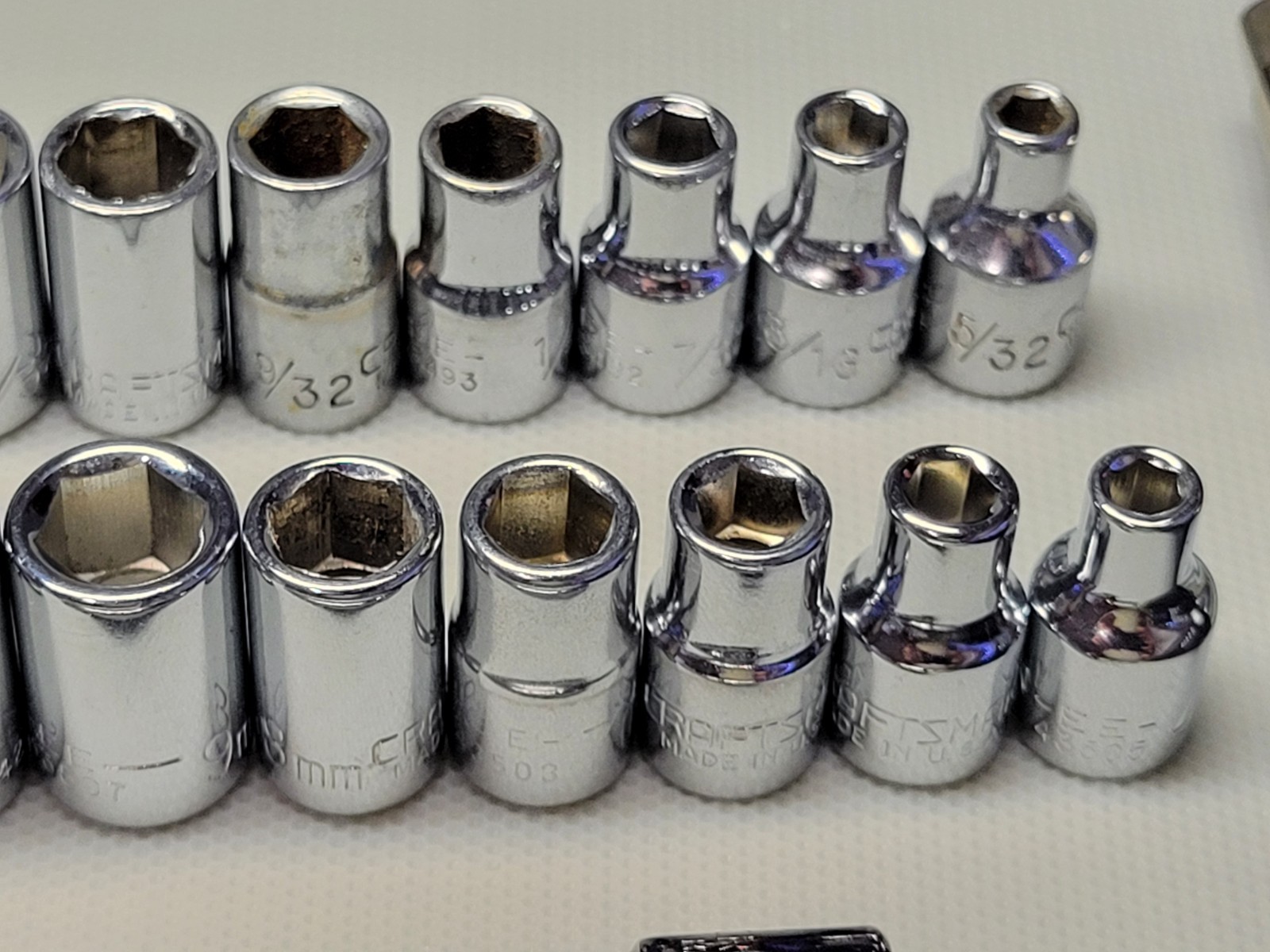 Nice Craftsman 23 Pc 1/4″ Drive Standard and Metric 6 point Socket Set