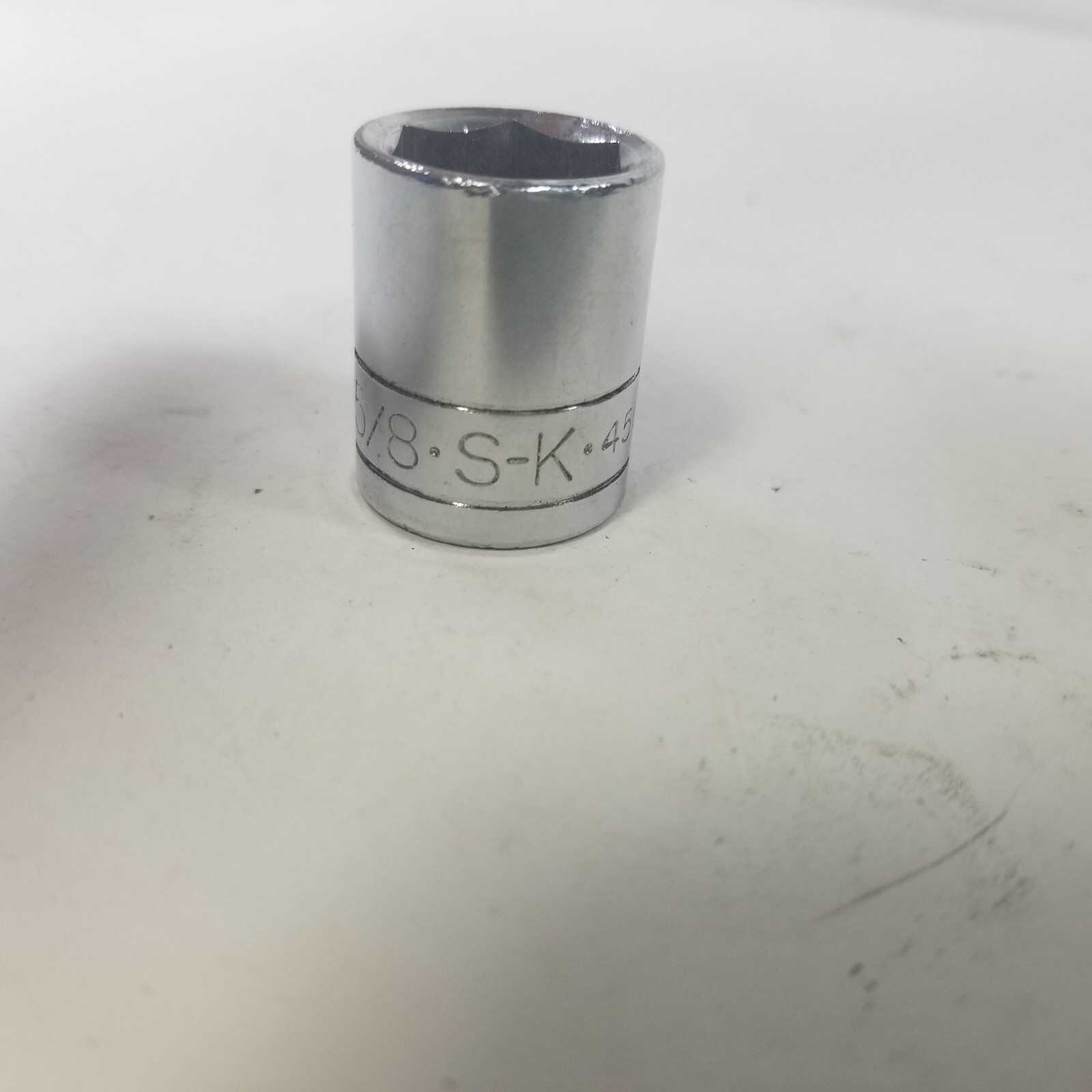 SK CHROME SOCKET, 3/8 IN. DR, 5/8 IN. 45020