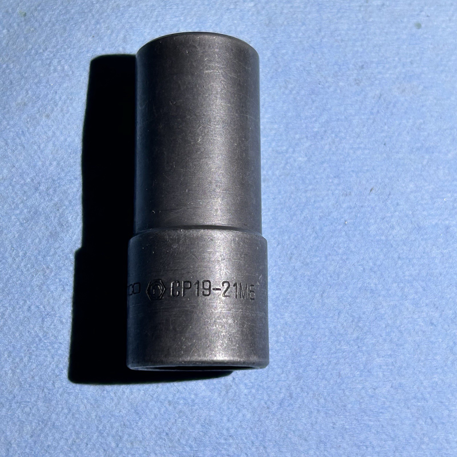 1/2″ DRIVE 19MM X 21MM METRIC 6 POINT FLIP SOCKET