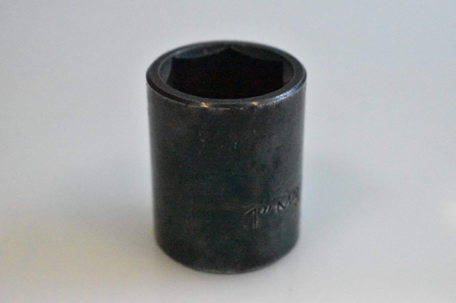 Matco Tools CP326 1″ SAE Shallow Impact Socket 1/2″ Drive 6 Point