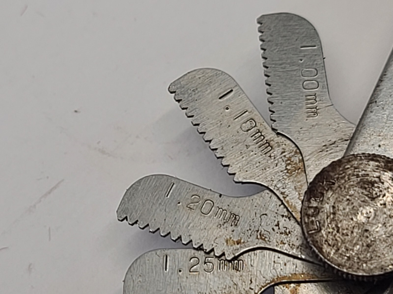 Starrett 156 Metric Screw Pitch Gage 28 Leaves 0.25-2.50mm Range Gauge Tool USA