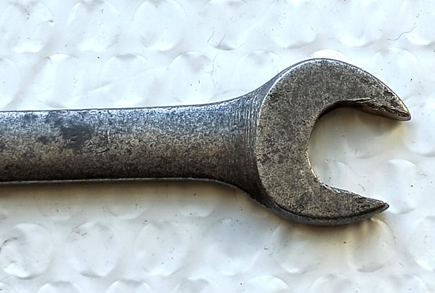 BLUE POINT 9/16″ COMBINATION WRENCH, 8.2″ LONG, 12 POINT.