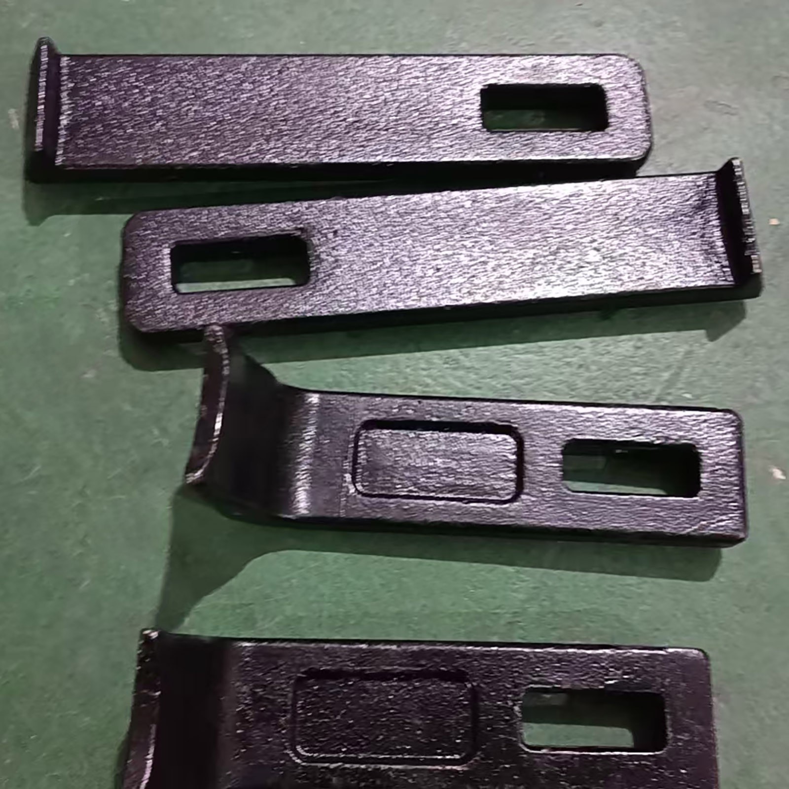 78830 Brake Drum and Rotor Puller, Wheel Hub Removal Tool Fits Most Hub Sizes