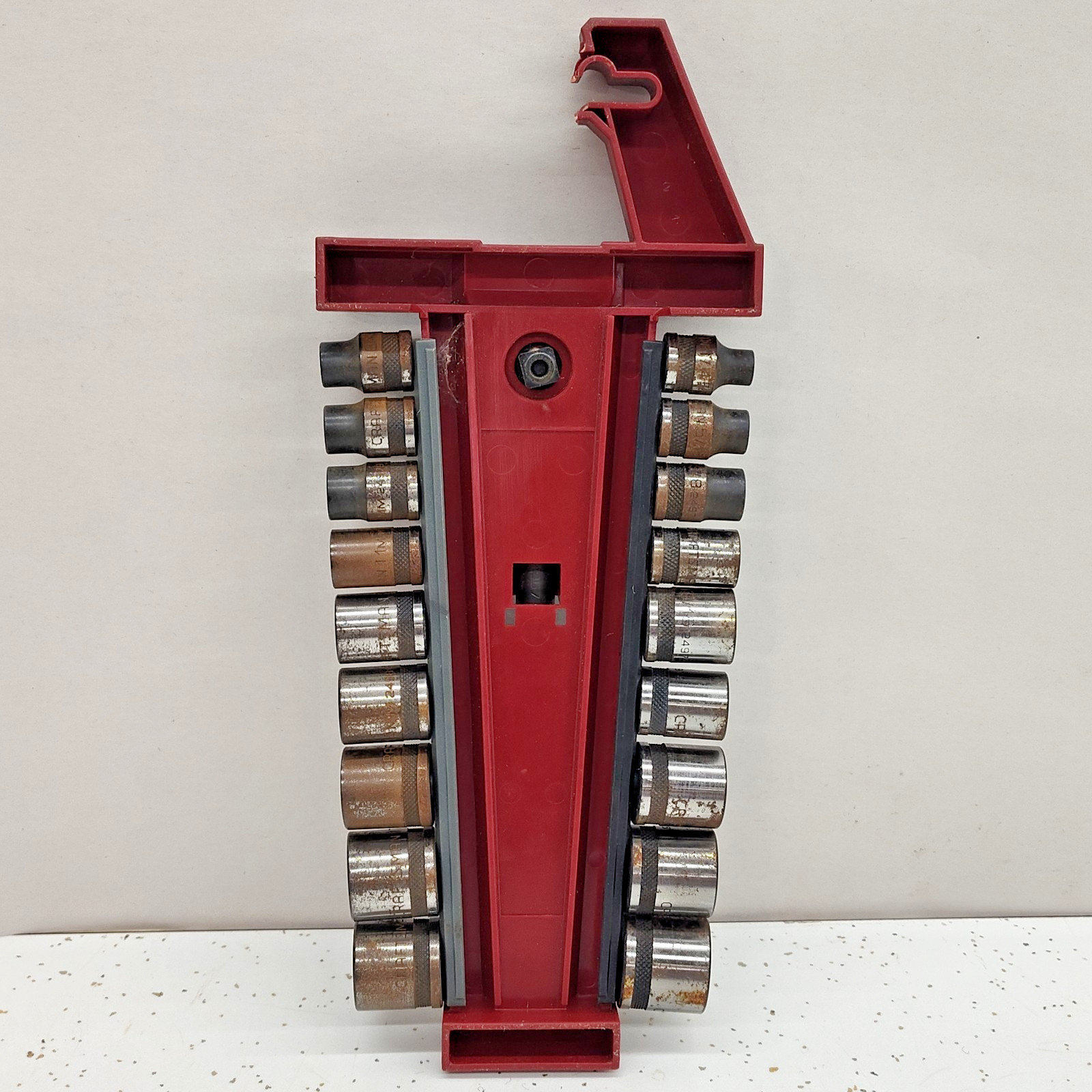 Craftsman 19 Piece Spline SAE & Metric 3/8” Drive Ratchet Socket Set