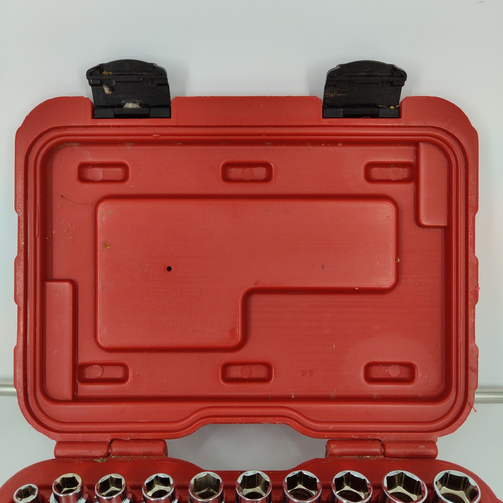 CRAFTSMAN 30pc Max Axess Pass Thru Low Profile Socket Ratchet Tool Set READ