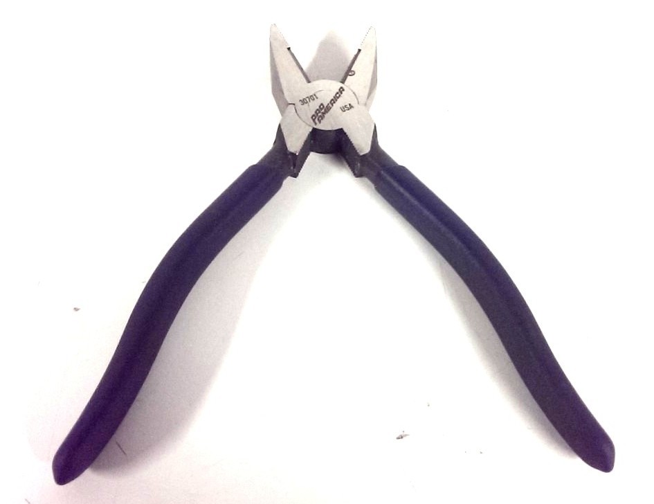 Pro America Tools Blue Grip Lineman’s Pliers 7″ 30701 *Made in the USA*