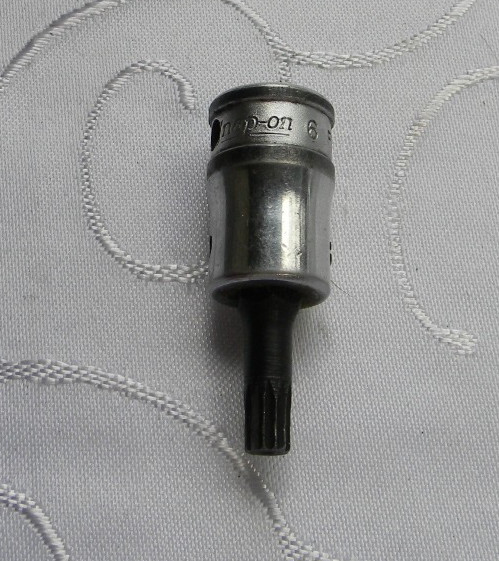 SNAP-ON 3/8″ DRIVE 6MM METRIC STANDARD TRIPLE SQUARE BIT SOCKET #FTSM6A USA