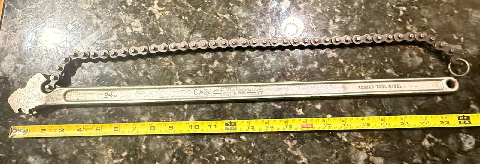 CW24 Diamond Tool & Horse Shoe Co Pipe Chain 24” Wrench USA! Great Working Cond.