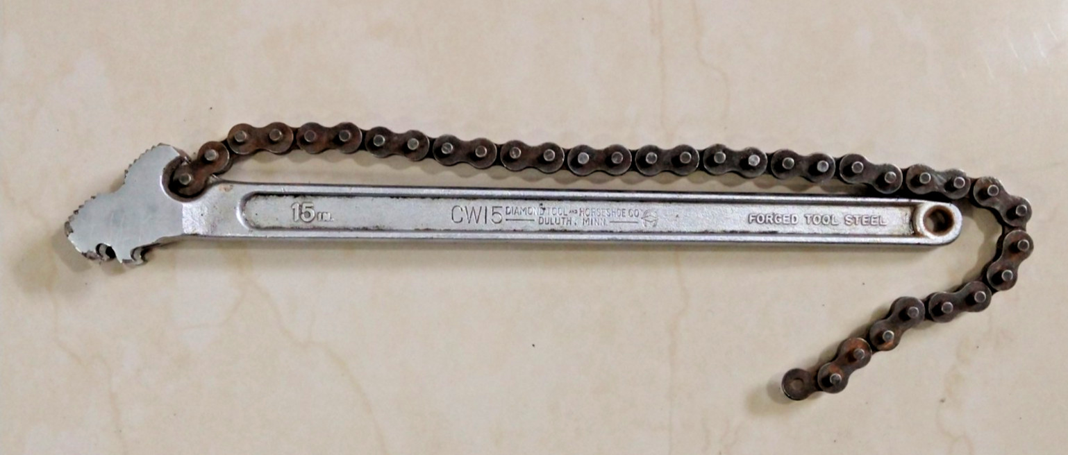 DIAMOND TOOLS CW15, CHAIN WRENCH, 15″L. HANDLE.