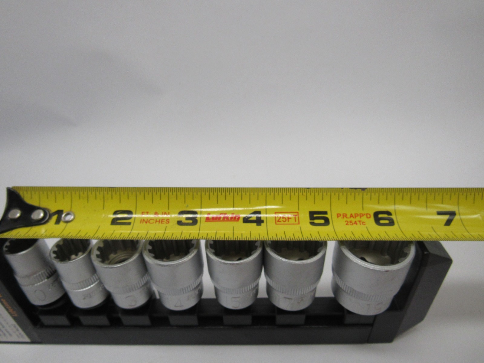 Pittsburgh Pro 3/8″ drive. 7pc spline socket Set 12 point 6 point & square faste