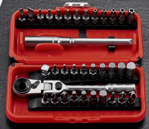 BRAND NEW Locking Flex Head Ratchet and Bit Set 35 Piece torx bits USA SELLER