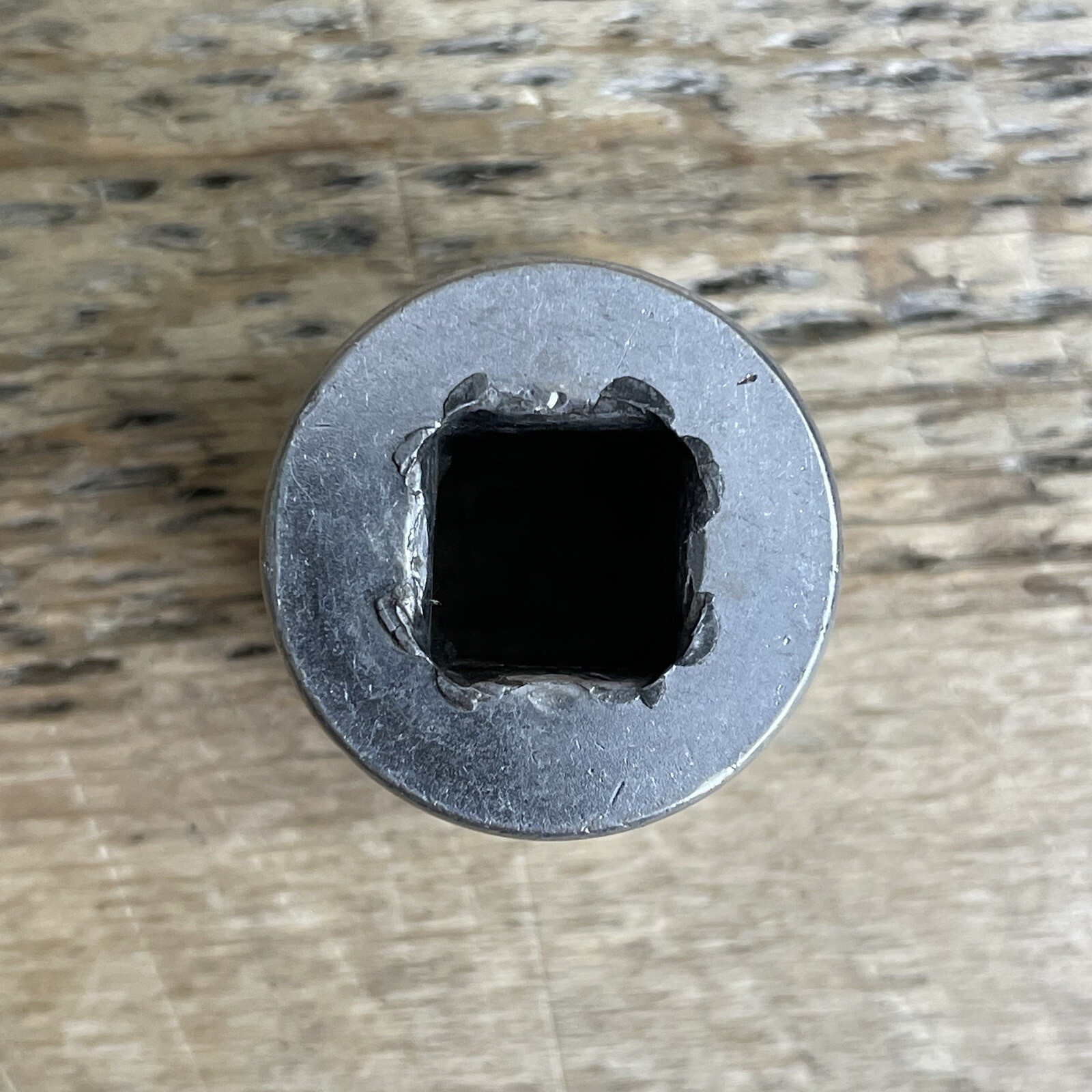SNAP ON SW301 1/2″ Drive 12-Point SAE 15/16″ Shallow Standard Socket USA