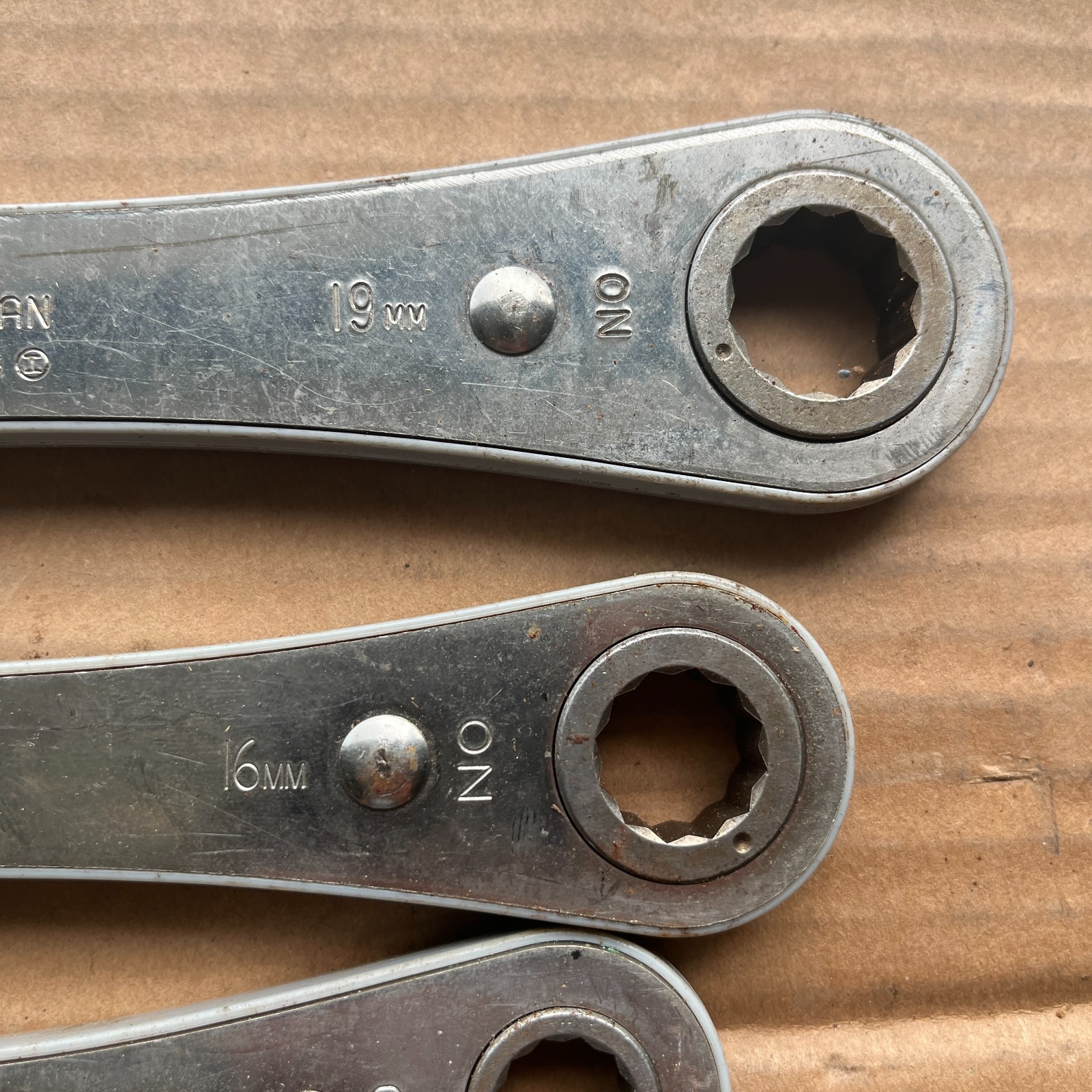Sears Craftsman 4369 Metric Box End Ratcheting Wrench Set 4 Pc 10mm-19mm