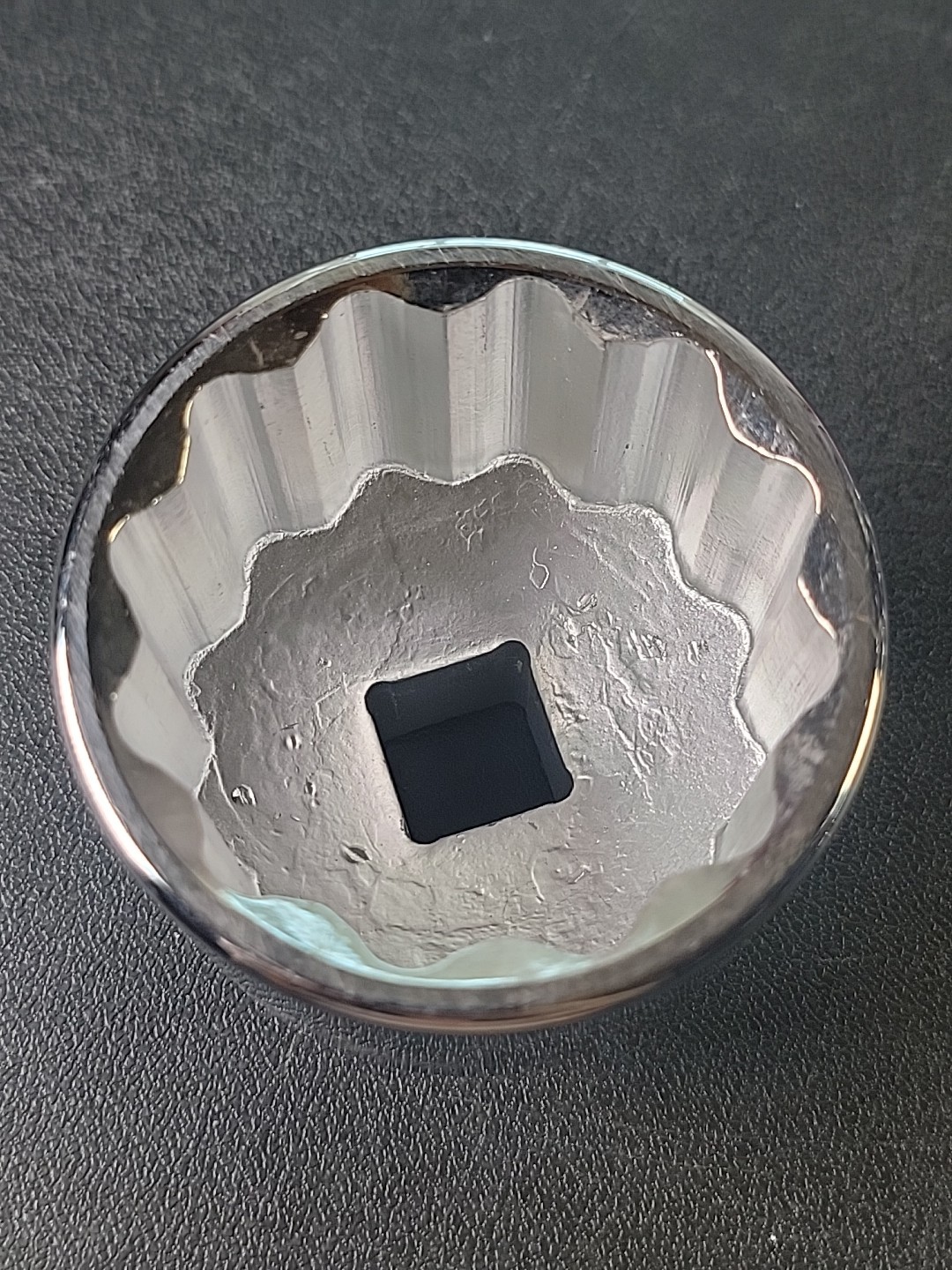 Carlyle Socket 2 1/4 in 12 Points Chrome Plated S34072
