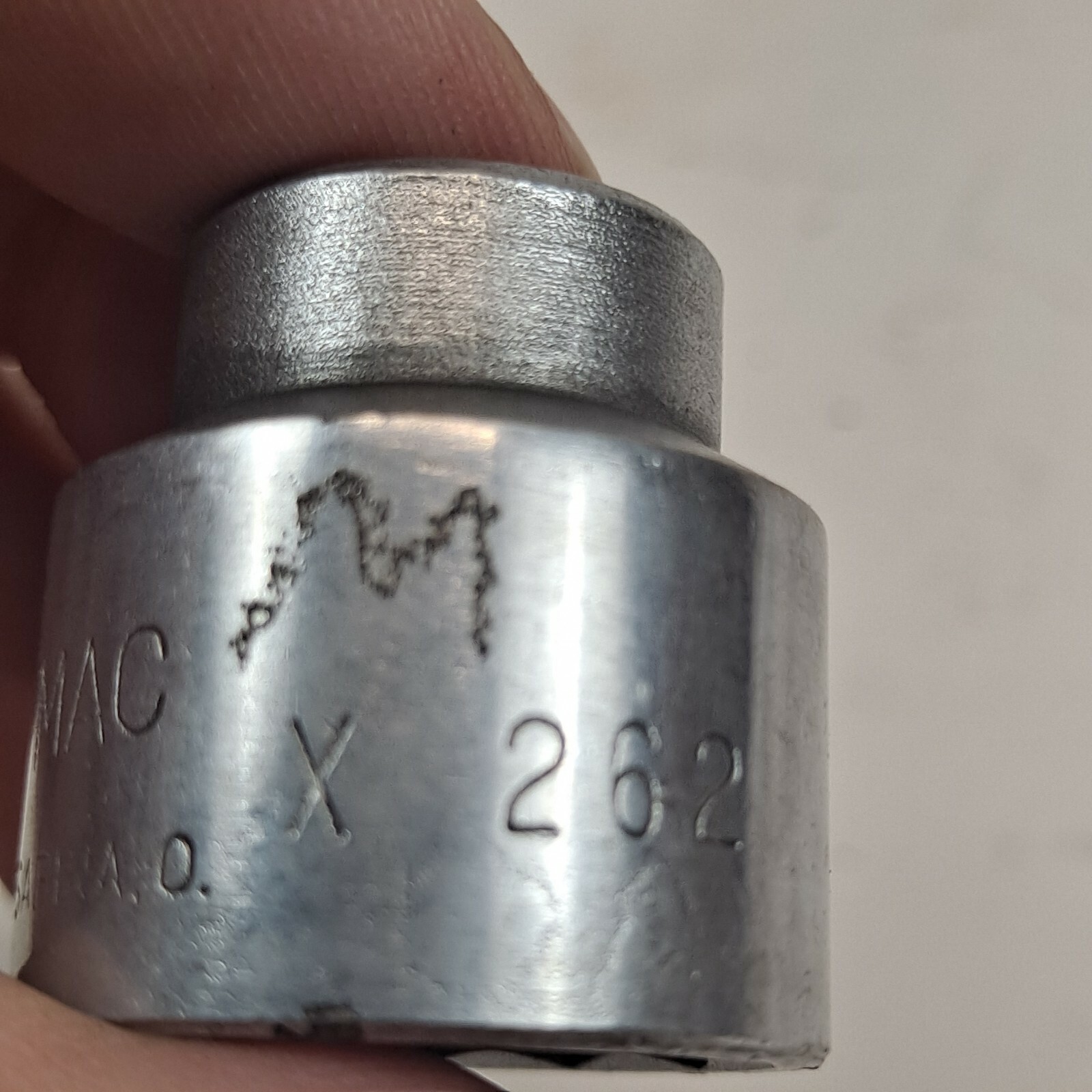 MAC Tools X262R 3/8″ Drive 13/16″ Shallow Standard Chrome Socket 12 Point SAE