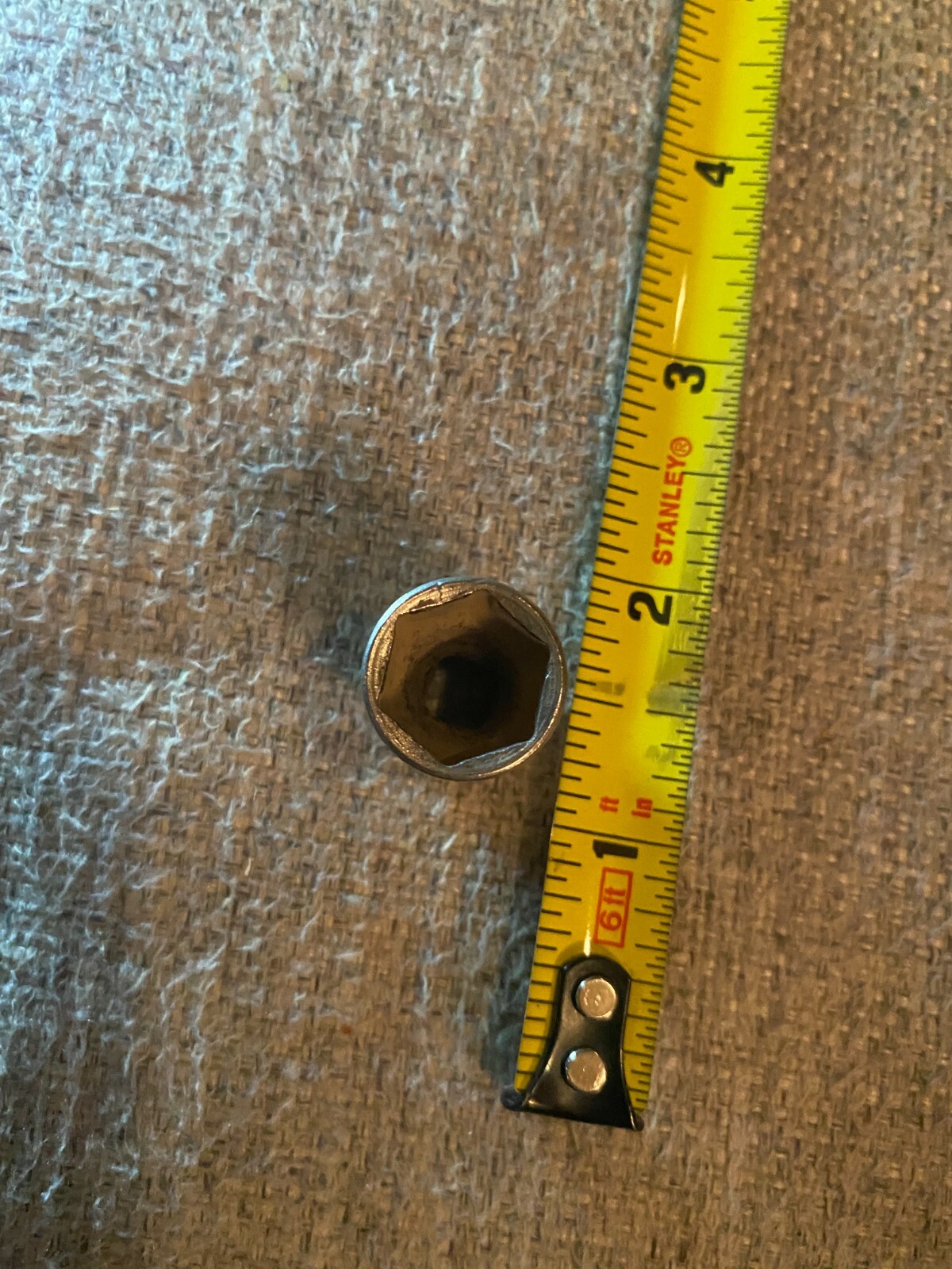 Snap-on 1/2in, 1/4in drive 6 point shallow chrome socket TM16.