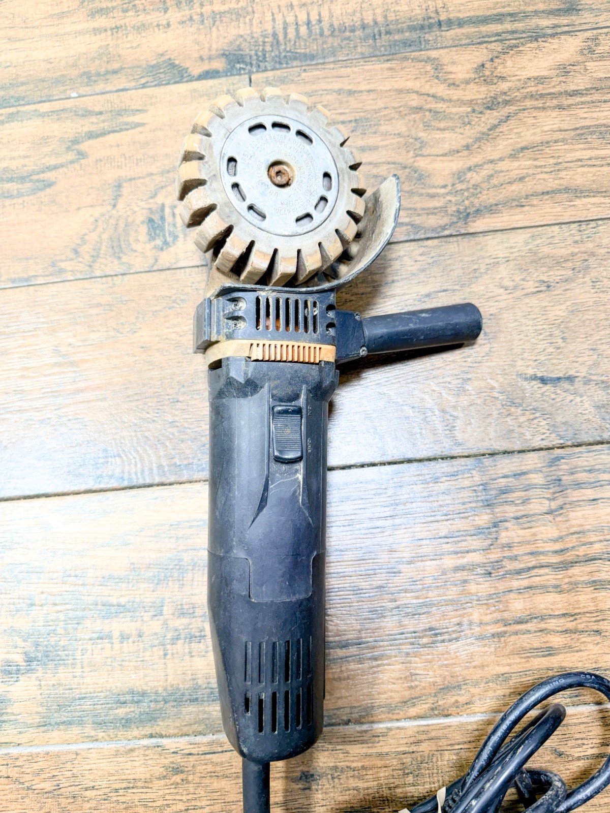 Monti MBX3200X/A Corded Electric Bristle Blaster Industrial Y321