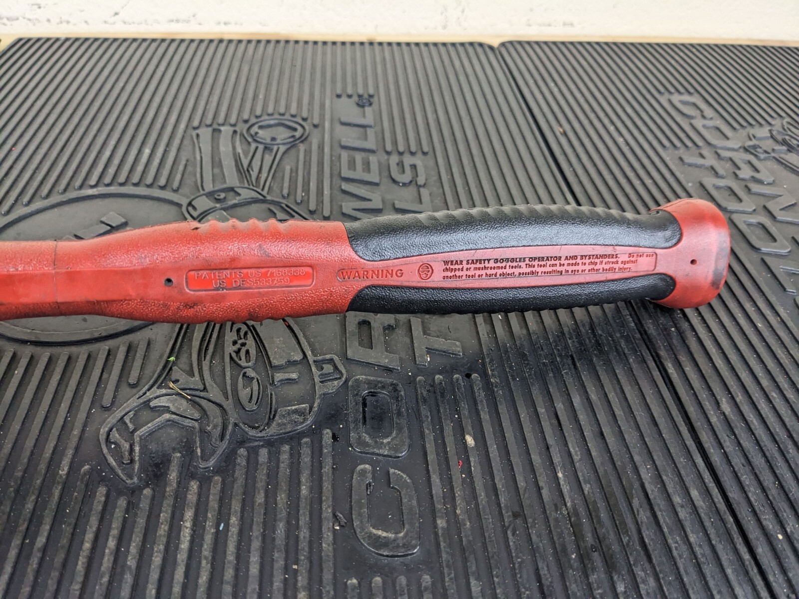#ba689 Snap On HBBD24, Soft Grip 24 Oz Ball Peen Dead Blow Hammer Red