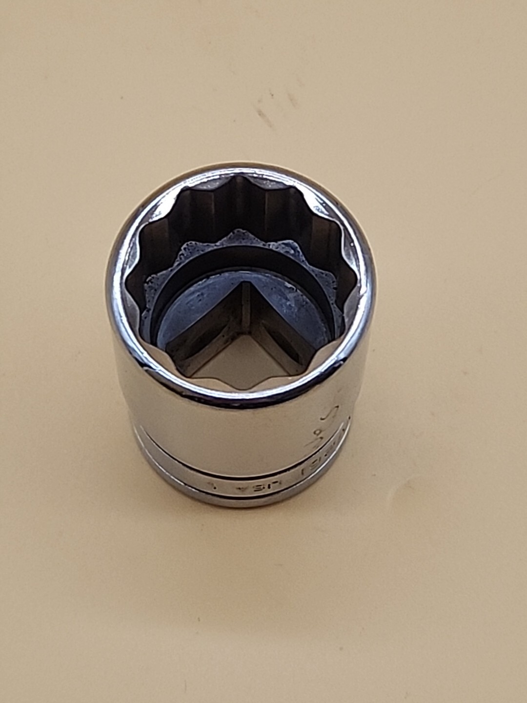 Snap-on Tools. SW261 13/16″ 12pt 1/2″ Drive Socket USA