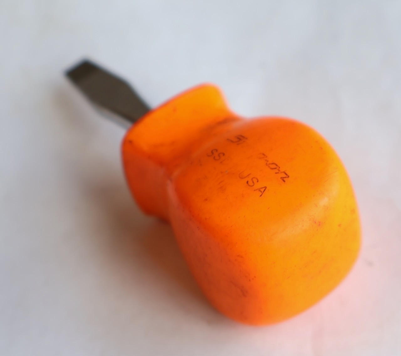 3.25″ Snap-on SSD1 Stubby Screwdriver w Orange Plastic Handle / Mt Top Tools