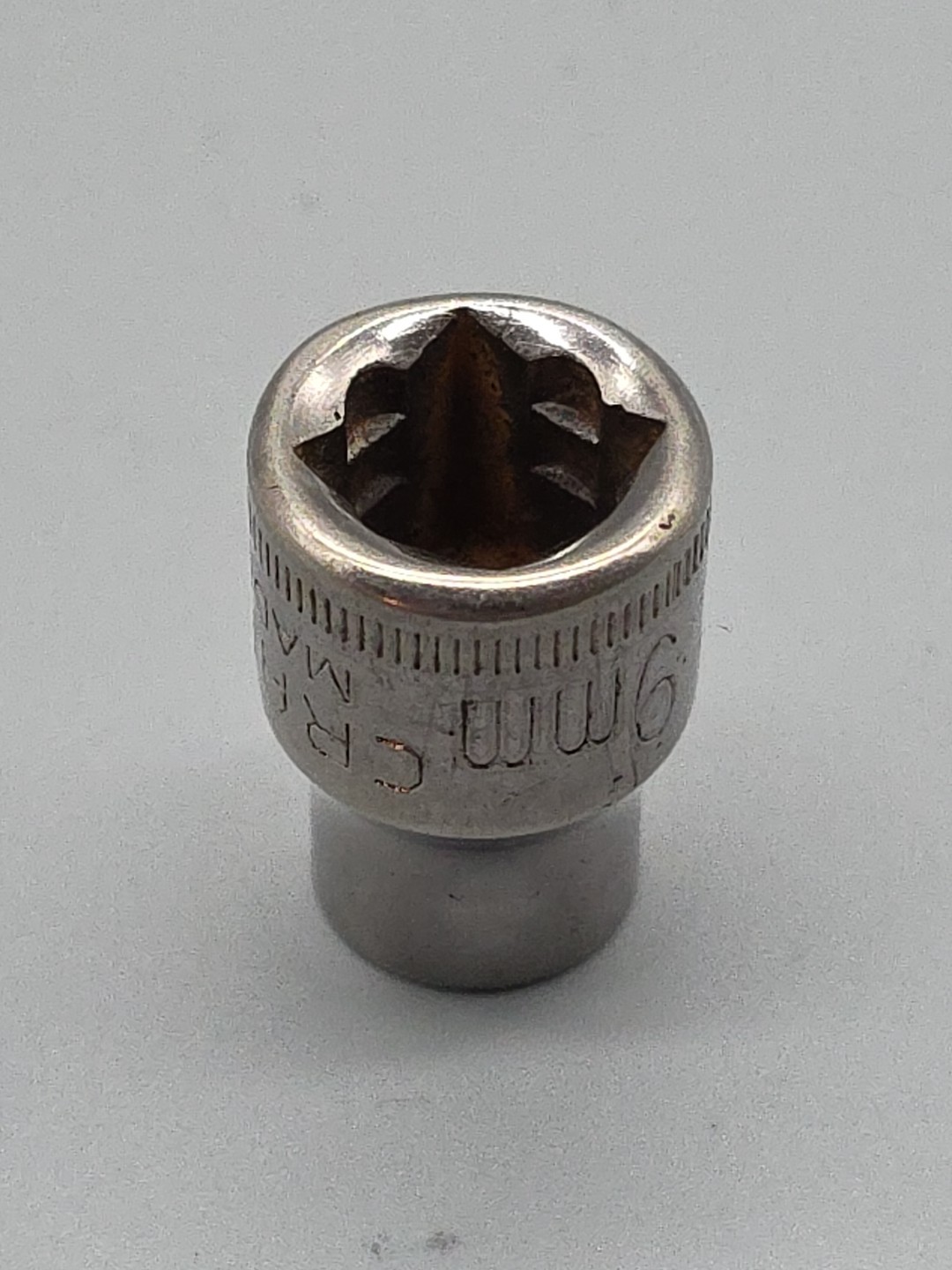 Craftsman Tools 9mm Socket 6 Pt 3/8″ Drive Inverted G2- 43541 USA