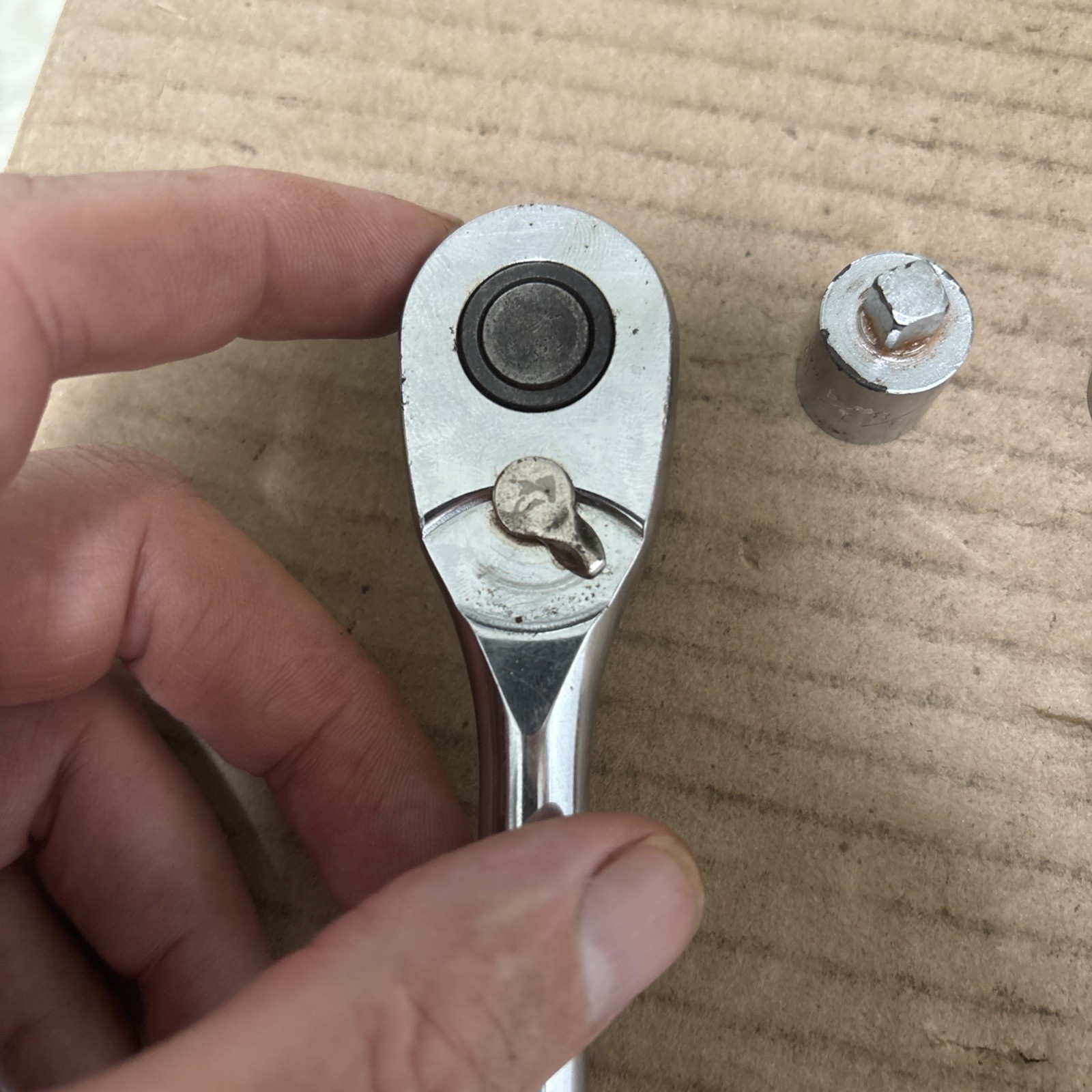 Husky 3/8″ Drive Full Polish 72 Tooth Ratchet & Vtg USA Sockets & 3/8to1/4 Adpt.