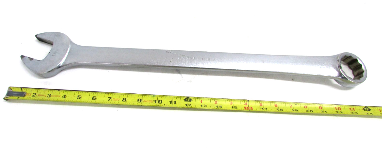 ARMSTRONG TOOLS 1-5/8″ COMBINATION WRENCH, 24-1/8″ LONG, 25-252, USA