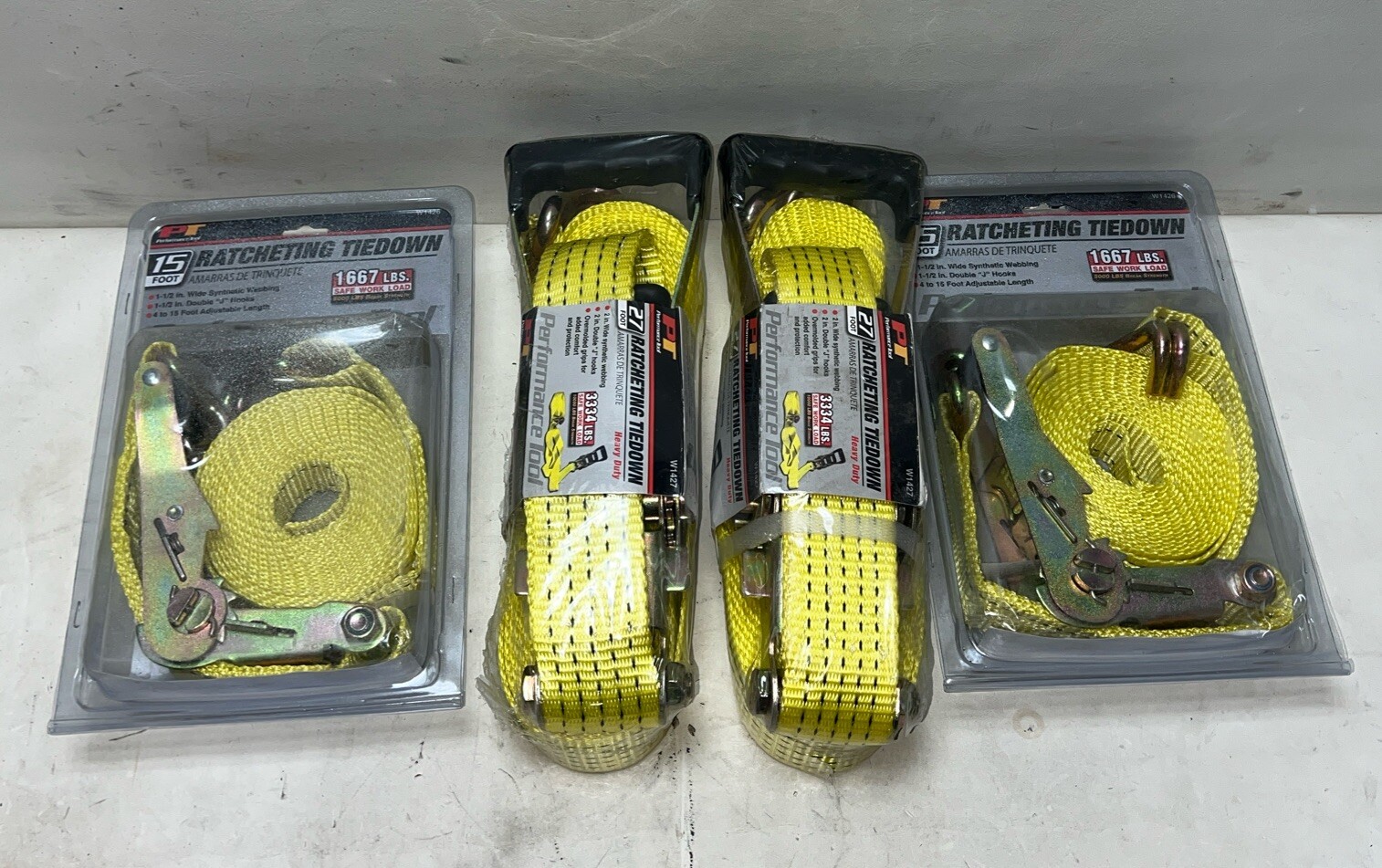 2 W1427 PT /2″ x 27′ Ratchet Straps And 2 W1426 1 1/2 X 15’ Straps