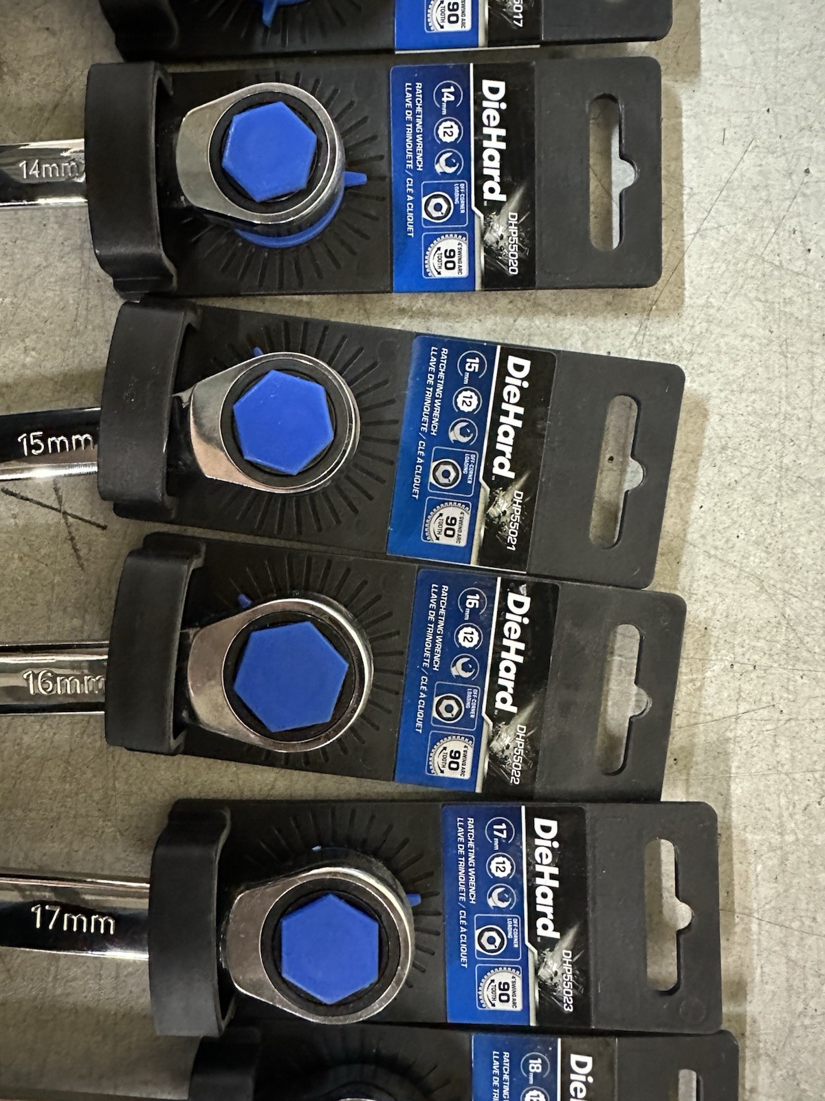 NEW DieHard Ratcheting Wrench 10pc. 10 11 12 13 14 15 16 17 18 MM PN In Descript