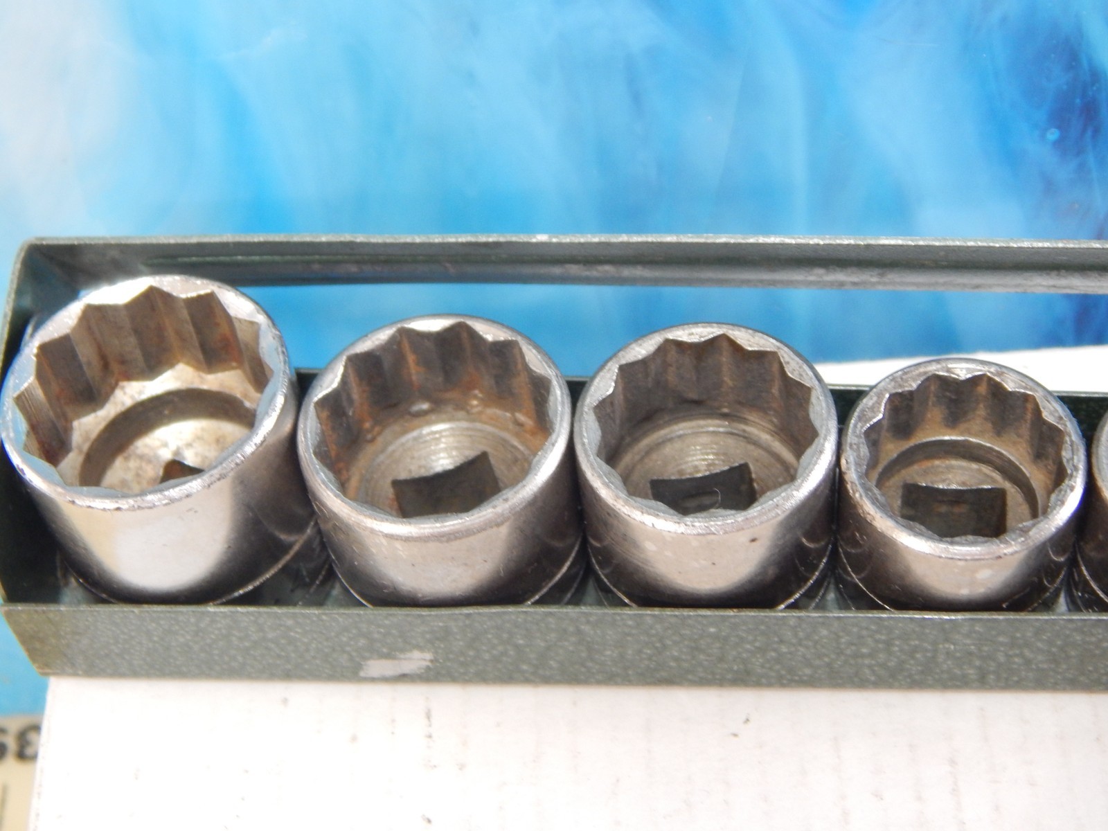 S-K tools 3/8 dr. socket set 8 piece ,carry tray, Vintage SAE Shallow, 3/8-13/16