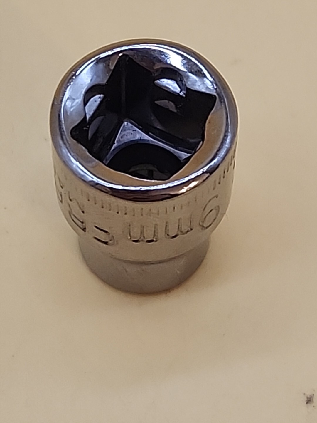 Craftsman Tools 3/8″ Drive 9mm 6 Pt Shallow Socket G2 43541 USA