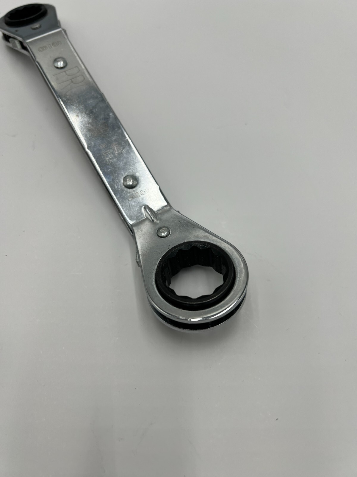 Proto 5/8″ x 3/4″ 12-Point Reversible Ratcheting Double Box End Wrench 1186