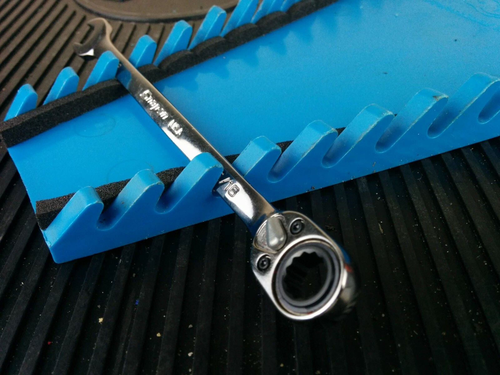 #aj581 NEW! Snap-on USA 5/16″ SAE Flank Drive Plus Ratcheting Wrench SOXRR10