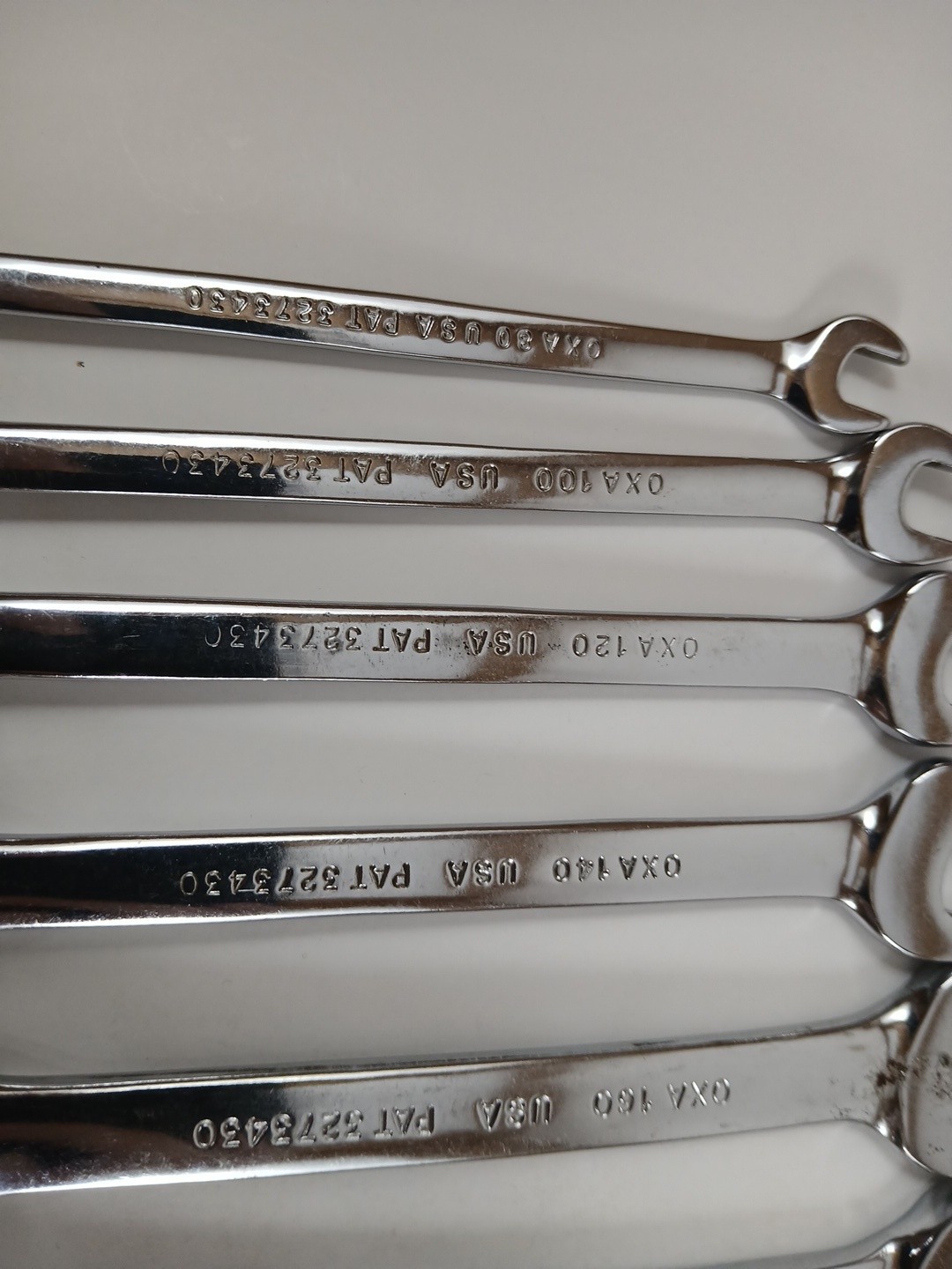 Snap On 13 PC SAE Wrench Set 1/4″ – 5/8″ OXA Offset And 11/16″ – 1″ OEX Stubby
