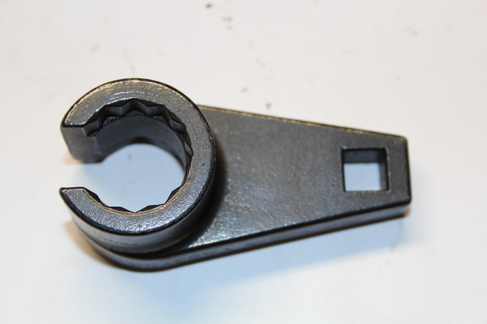 Blue-Point TOOLS YA9375 3/8″ Drive Oxygen Sensor Wrench 2-1/8 Hex Size