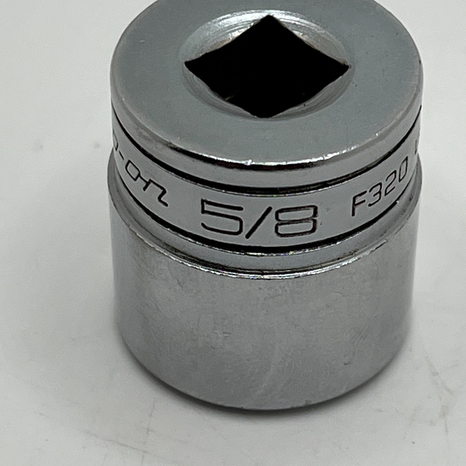 Snap-On Tools USA F320 3/8″ Drive 5/8″ SAE 8-Point Double Square Chrome Socket