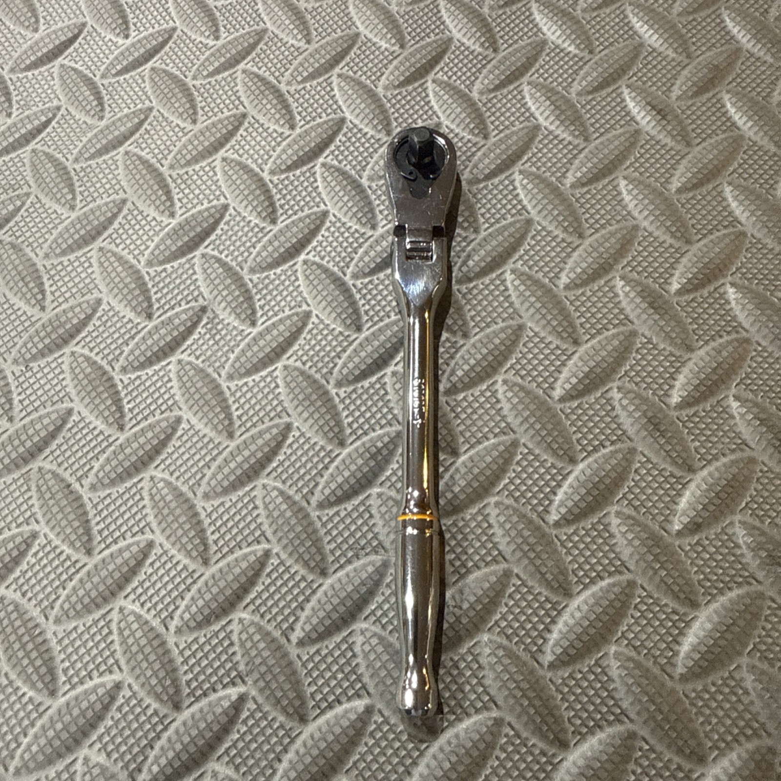 GEARWRENCH Slim 1/4 INCH 90 TOOTH FLEX HEAD CHROME RATCHET 81012T Free Shipping