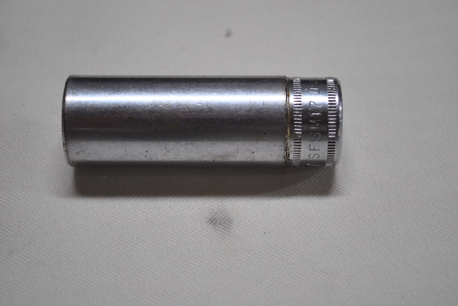 Snap On 3/8″ Drive 17mm Deep 6pt Metric Socket SFSM17