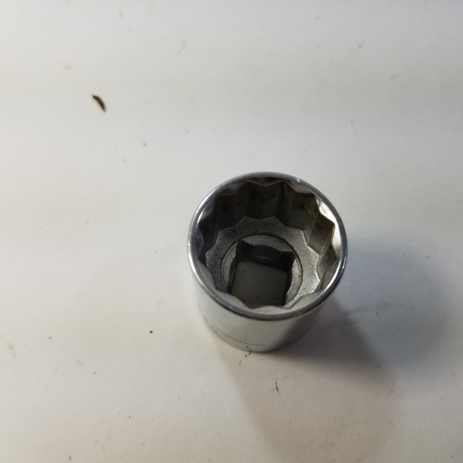 Craftsman -G- 11/16″ 12 Point Shallow Chrome Socket 3/8″ Drive 44336 USA