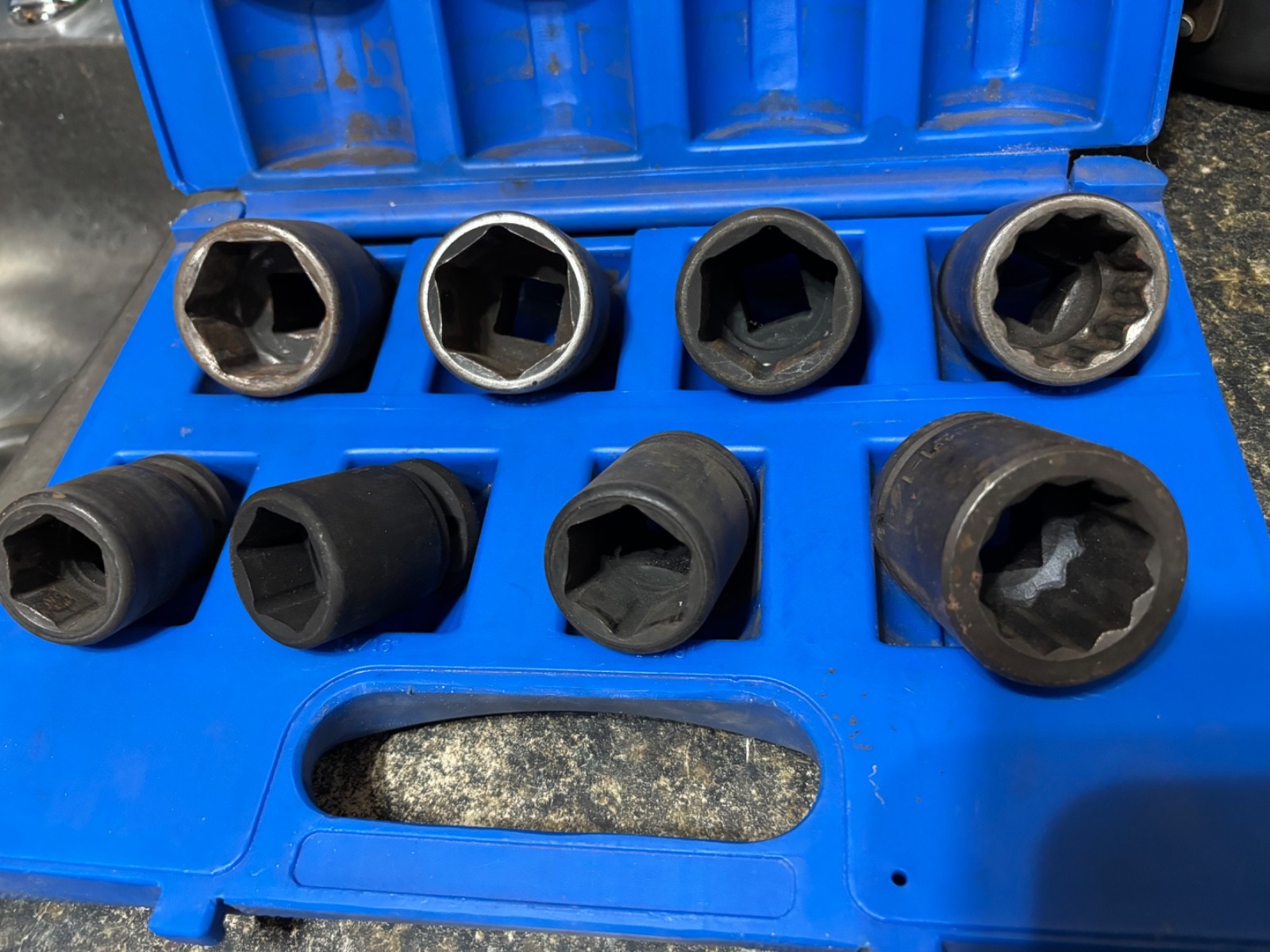 Grey Pneumatic, Wright, and OZAT 3/4″ Drive Impact Socket Set 8 Pieces
