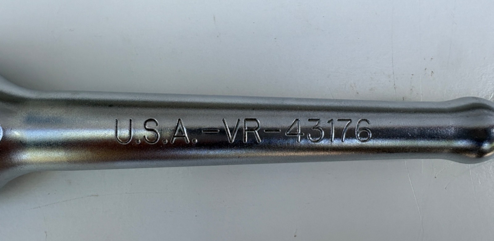 Vintage Craftsman 1/2″ Drive 10″ long Teardrop Handle Ratchet VR 43176