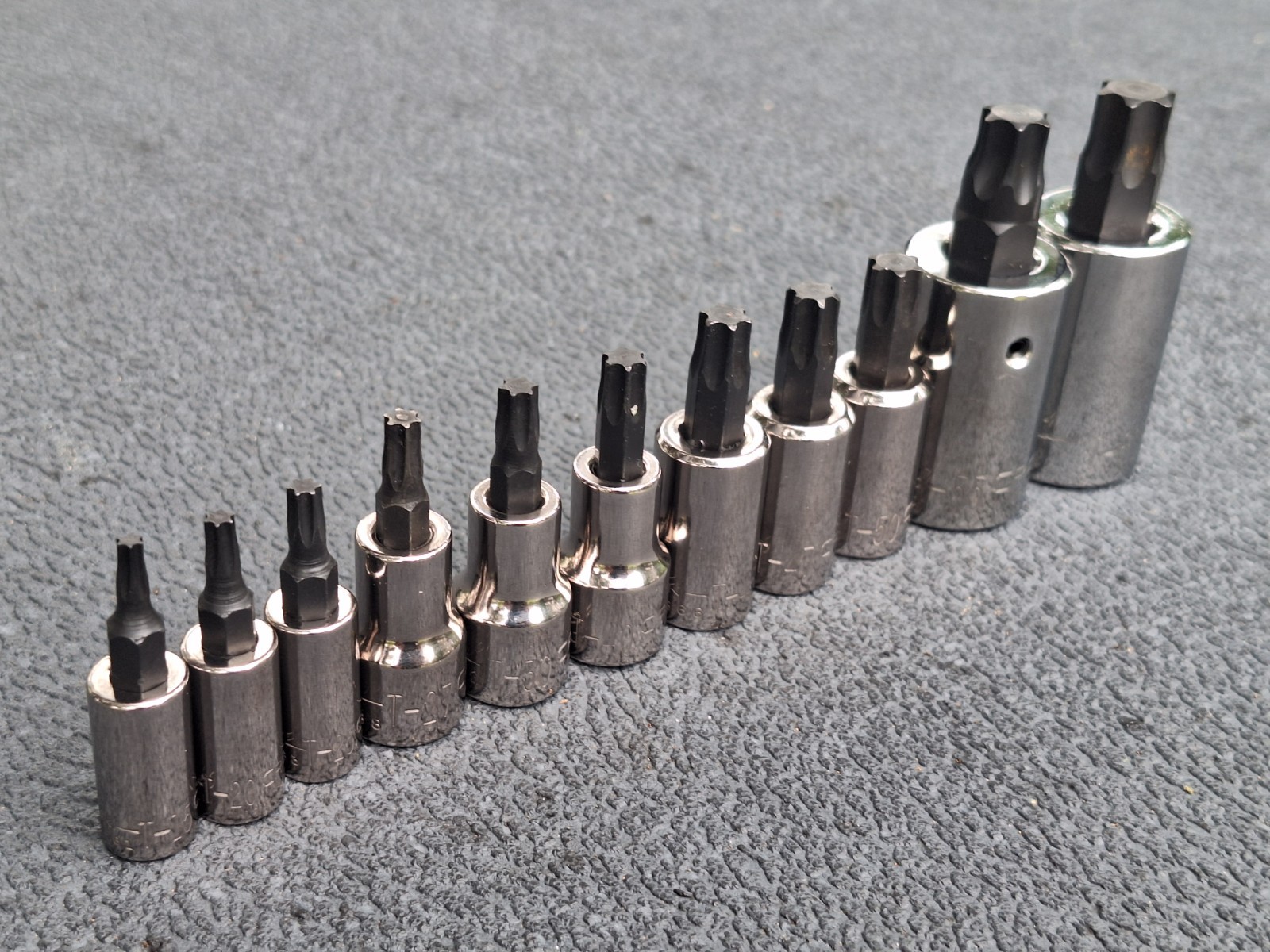 NOS Craftsman GK USA 11-pc 1/4 3/8 1/2 TORX Bit Socket Set w/RARE T-27 & T-47