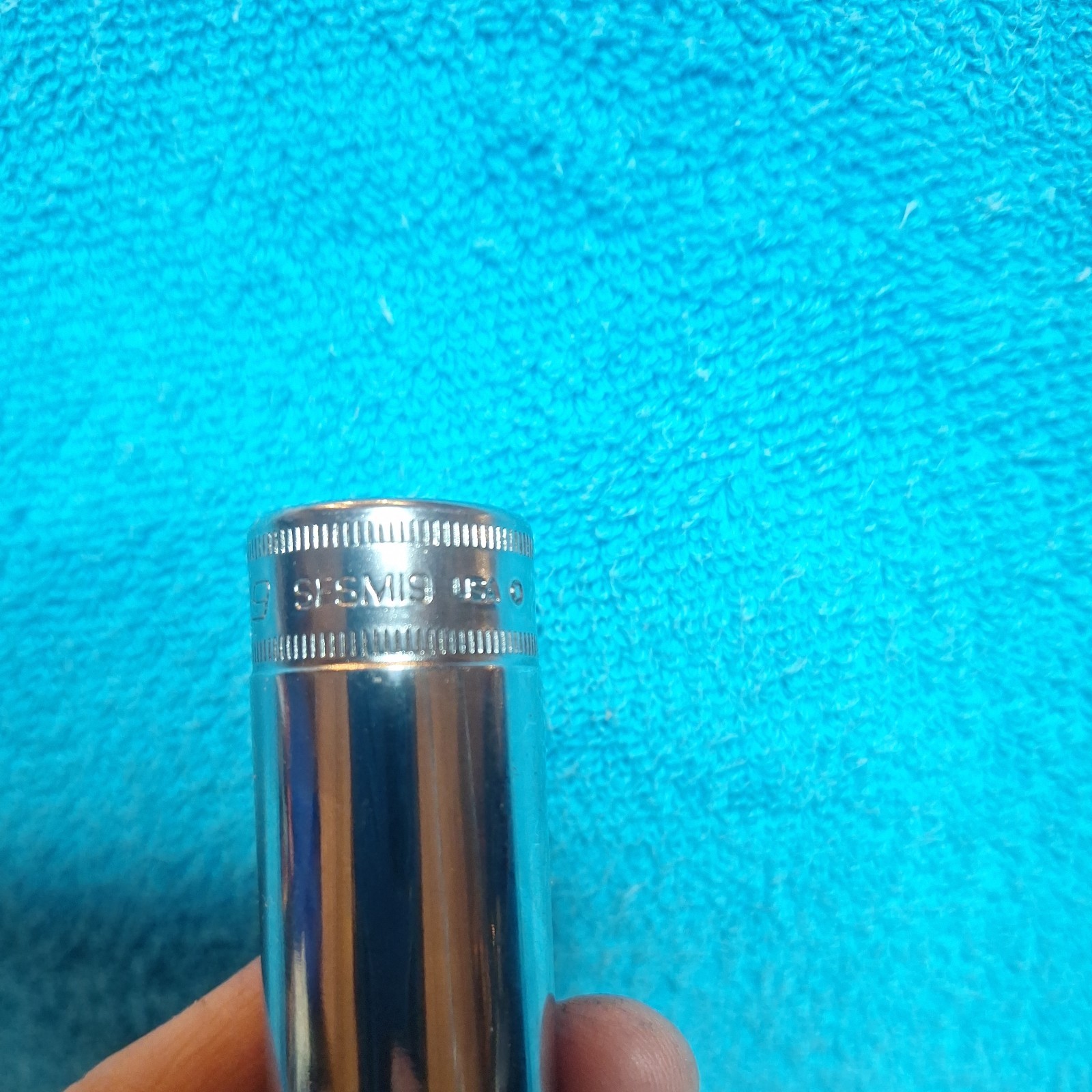 NEW – SNAP-ON TOOLS 3/8″ DRIVE 6PT 19MM METRIC DEEP SOCKET MODEL: SFSM19 USA