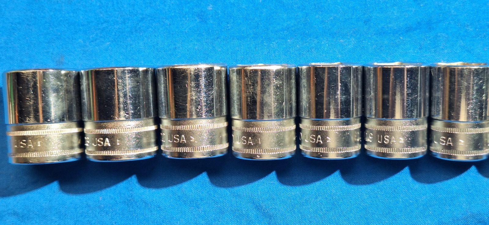 old logo 1981, 82 Snap-On 13pc 1/2″dr Metric shallow 6pt socket set 24mm-12mm