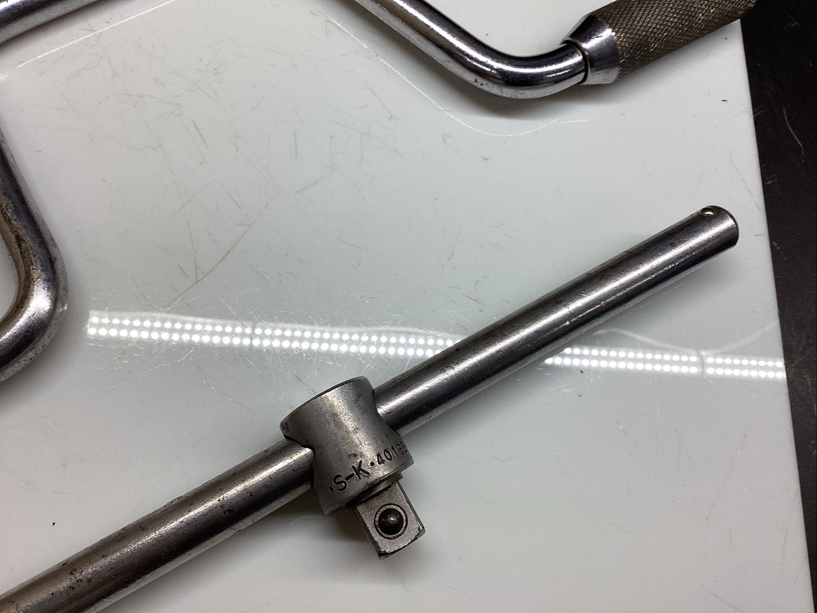 SK 40181 Speed Handle 1/2 Inch Drive + SK 40152 Sliding T Handle 1/2 Inch Drive