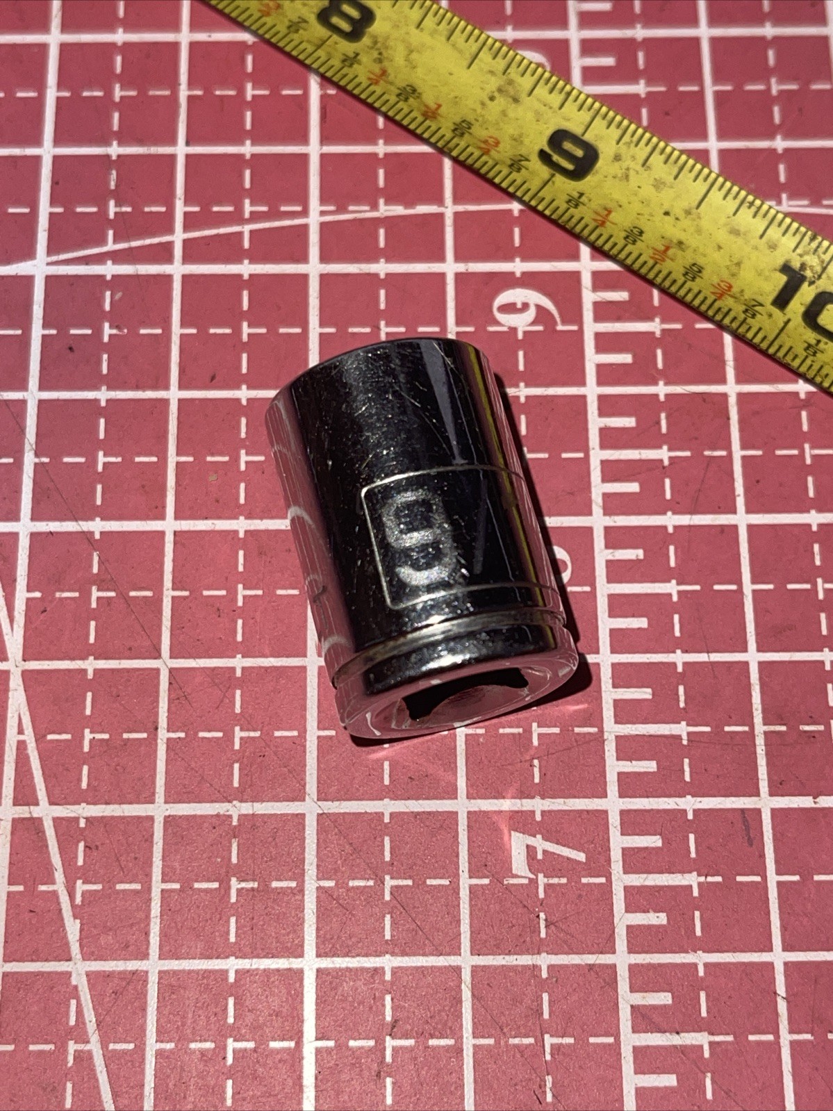 Powerbuilt 9/16 In SAE 3/8 Drive 12 Point Socket 9/16” 3/8” Nice